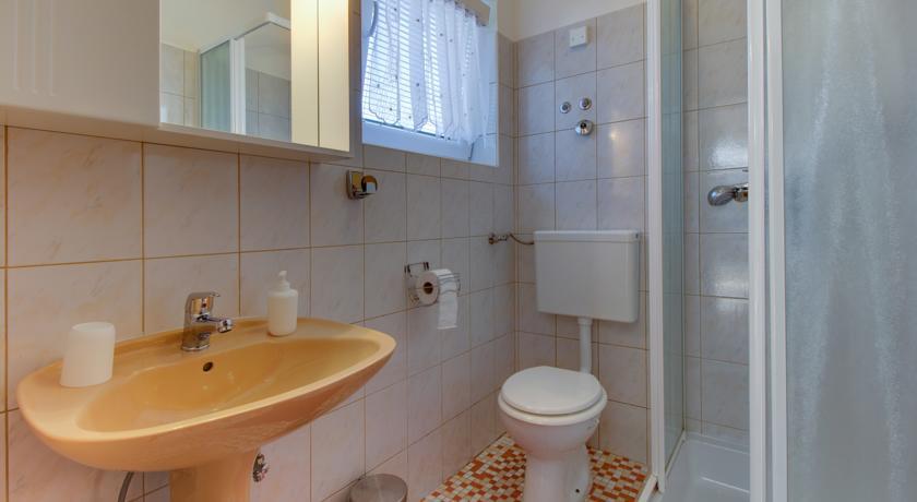 Apartment Nikolina Mali Losinj Phòng bức ảnh