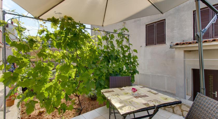 Apartment Nikolina Mali Losinj Phòng bức ảnh