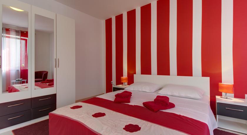 Apartment Nikolina Mali Losinj Phòng bức ảnh